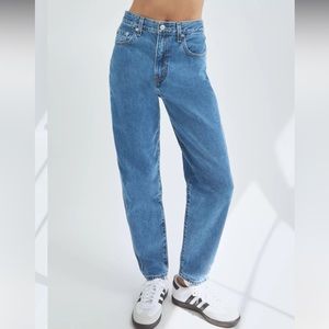 Levi's high loose jeans